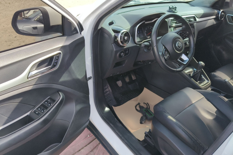 MG ZS 2019 صورة سيارة #16