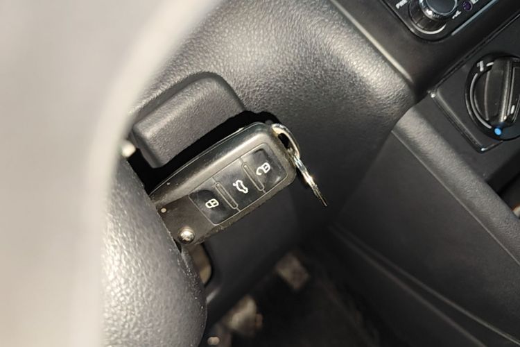 Volkswagen Polo 2016 #9 Volkswagen Polo 2016 car image #9