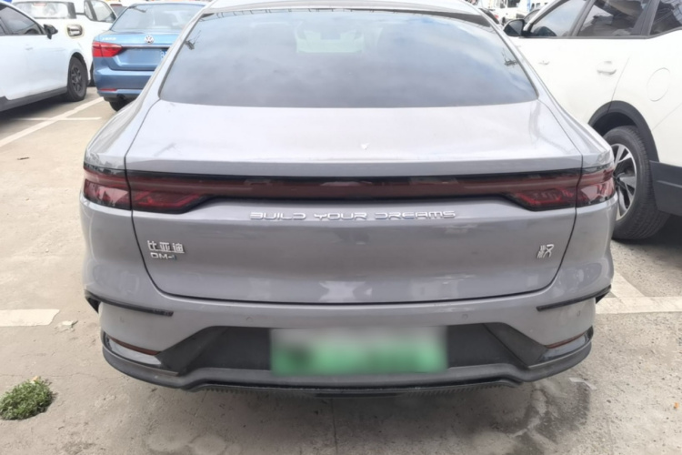 BYD Han 2024 car image #6