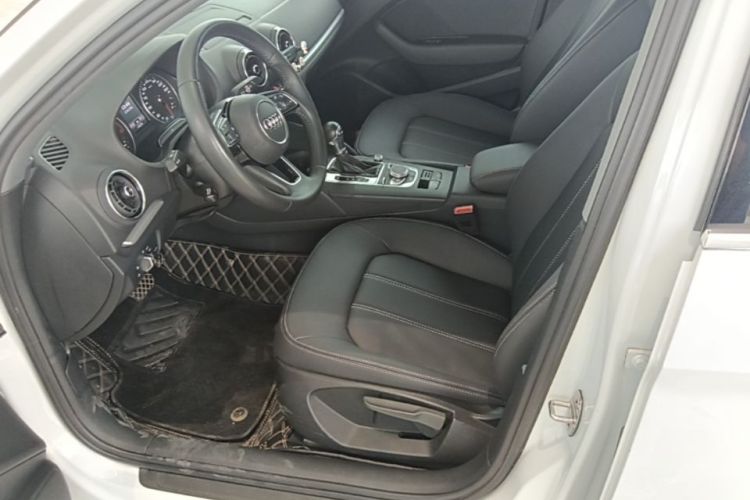 Audi A3 2020 immagine di auto #19