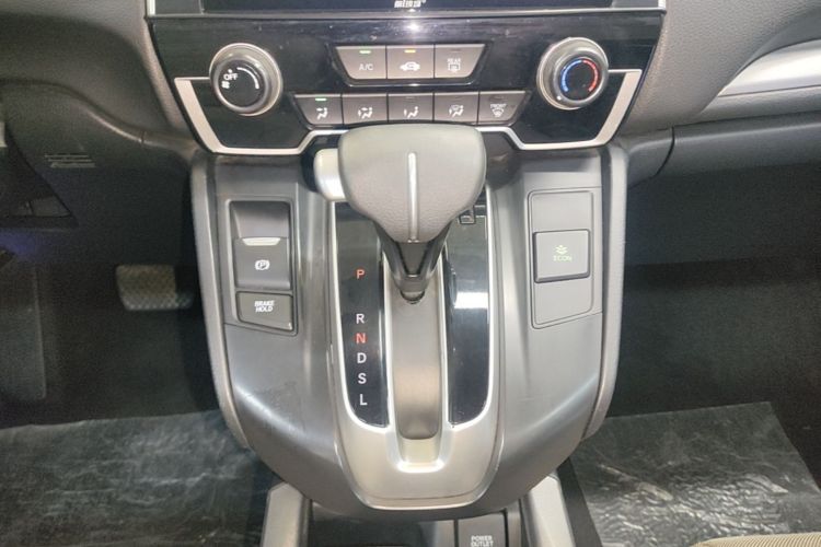 Honda CR-V 2018 #14 Honda CR-V 2018 car image #14