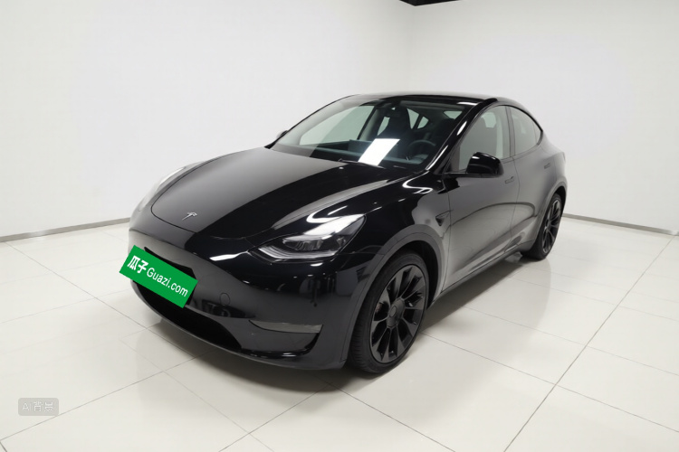 Tesla Model Y 2022 #2 Tesla Model Y 2022 car image #2
