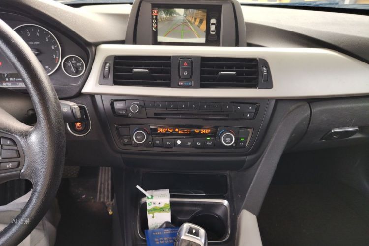 BMW 3 Series 2015 car image #15