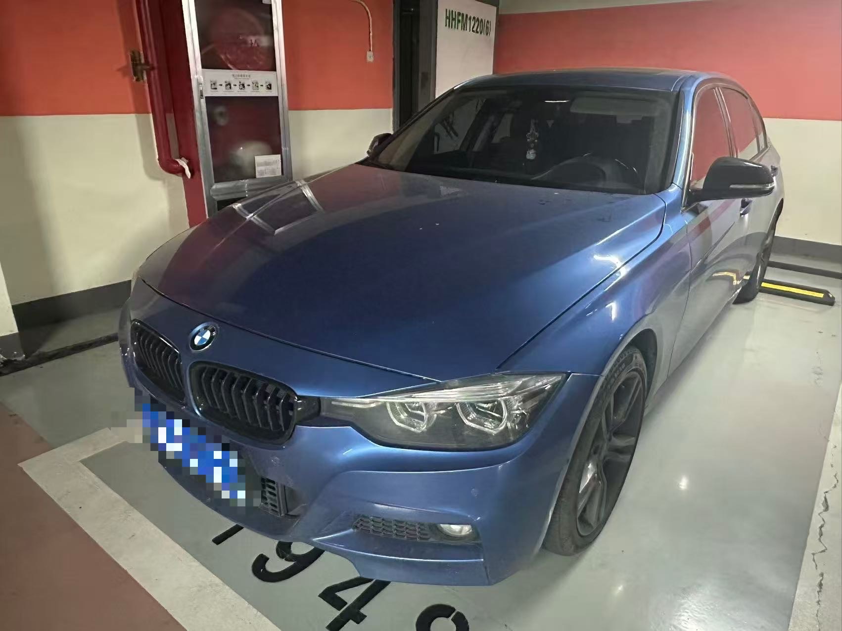 BMW 3 Series 2018 BMW 3 Series 2018 car image