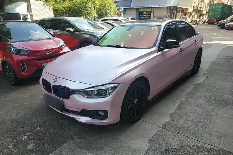 BMW 3 Series 2018 #2 BMW 3 Series 2018 car image #2