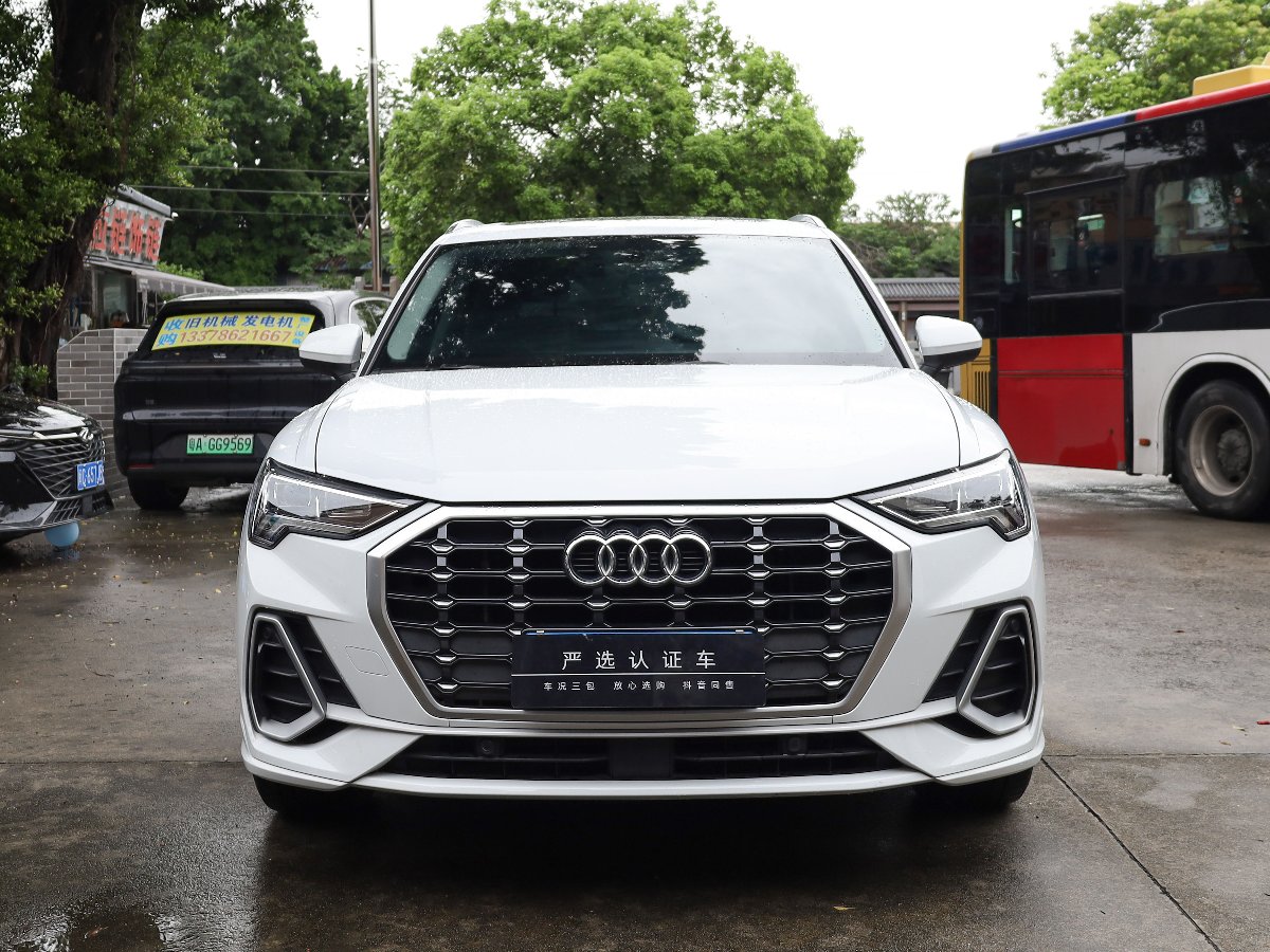 Audi Q3 2022 #2 Audi Q3 2022 car image #2