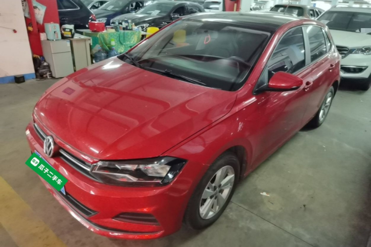 Volkswagen Polo 2020 car image #2