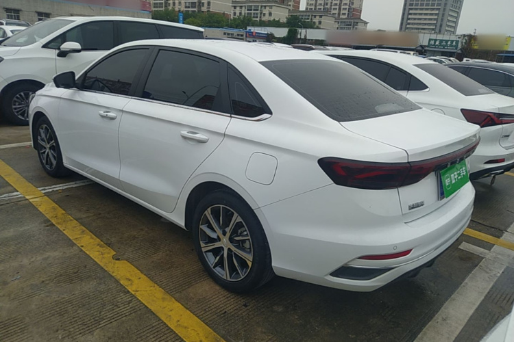 GEELY Emgrand 2023 #5 GEELY Emgrand 2023 car image #5