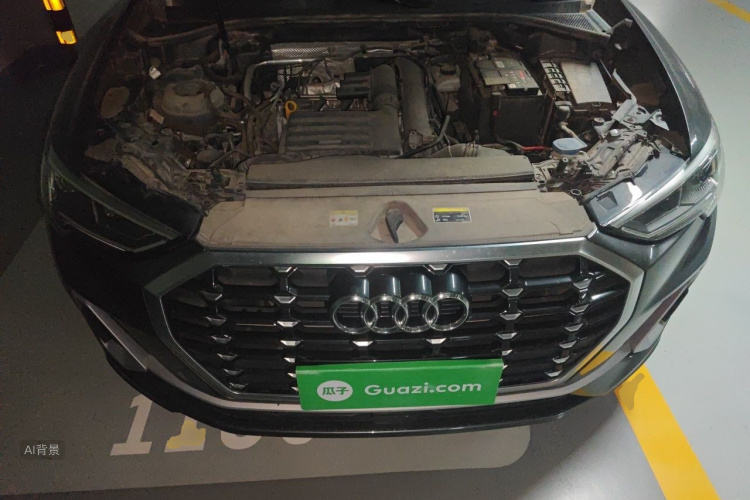 Audi Q3 2021 car image #22