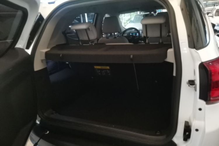 BYD Yuan Pro 2023 immagine di auto #19