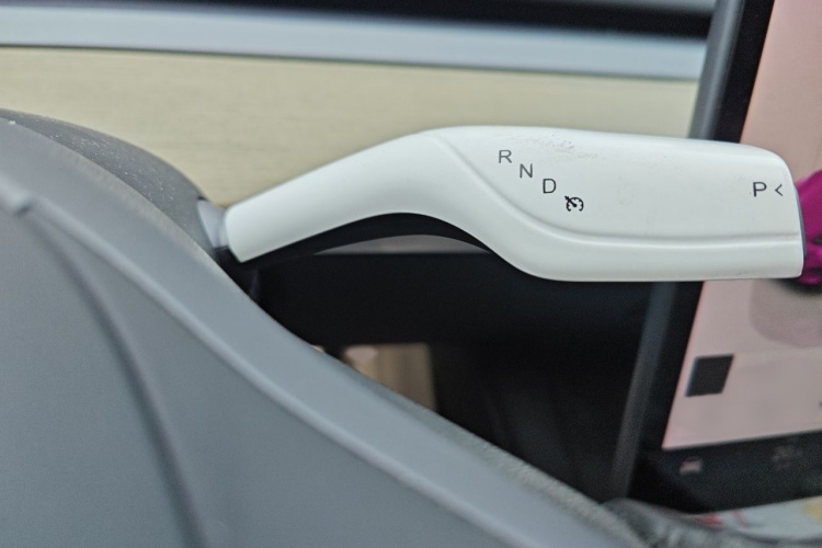 Tesla Model Y 2022 #16 Tesla Model Y 2022 immagine di auto #16