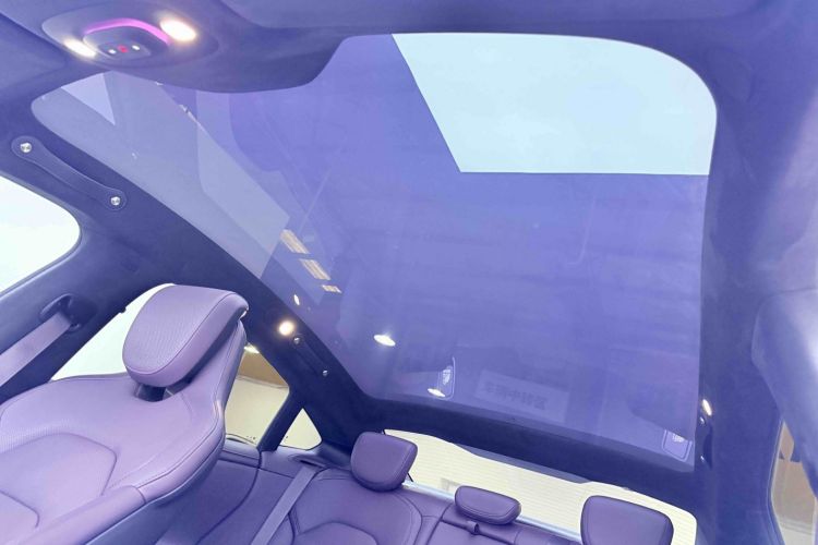MI SU7 2024 car image #18
