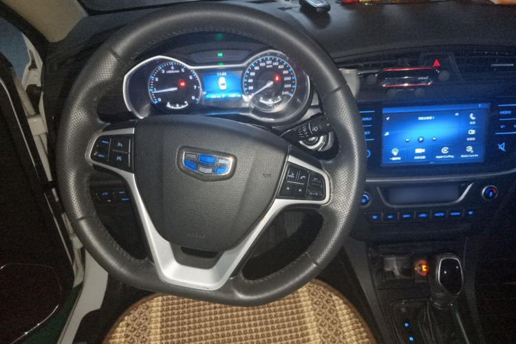GEELY Emgrand 2017 #11 GEELY Emgrand 2017 car image #11
