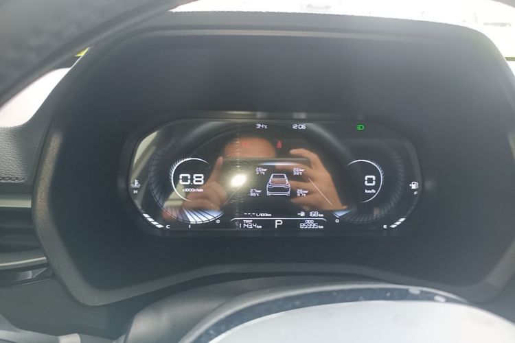GEELY Emgrand 2022 #12 GEELY Emgrand 2022 car image #12