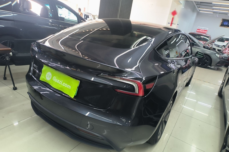 Tesla Model 3 2024 #7 Tesla Model 3 2024 immagine di auto #7