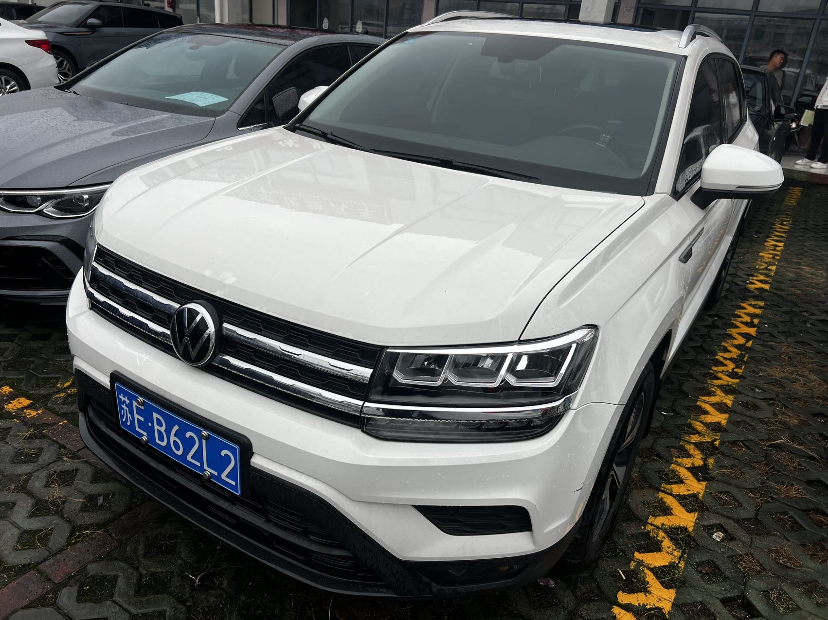 2022 2022 car image
