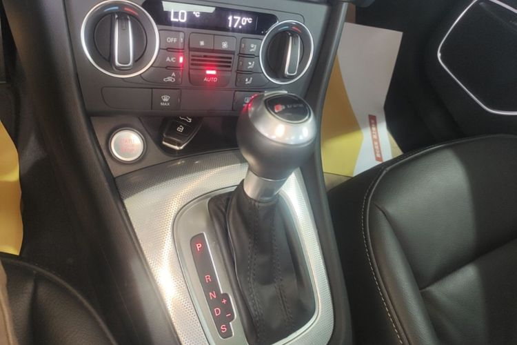 Audi Q3 2018 #14 Audi Q3 2018 car image #14