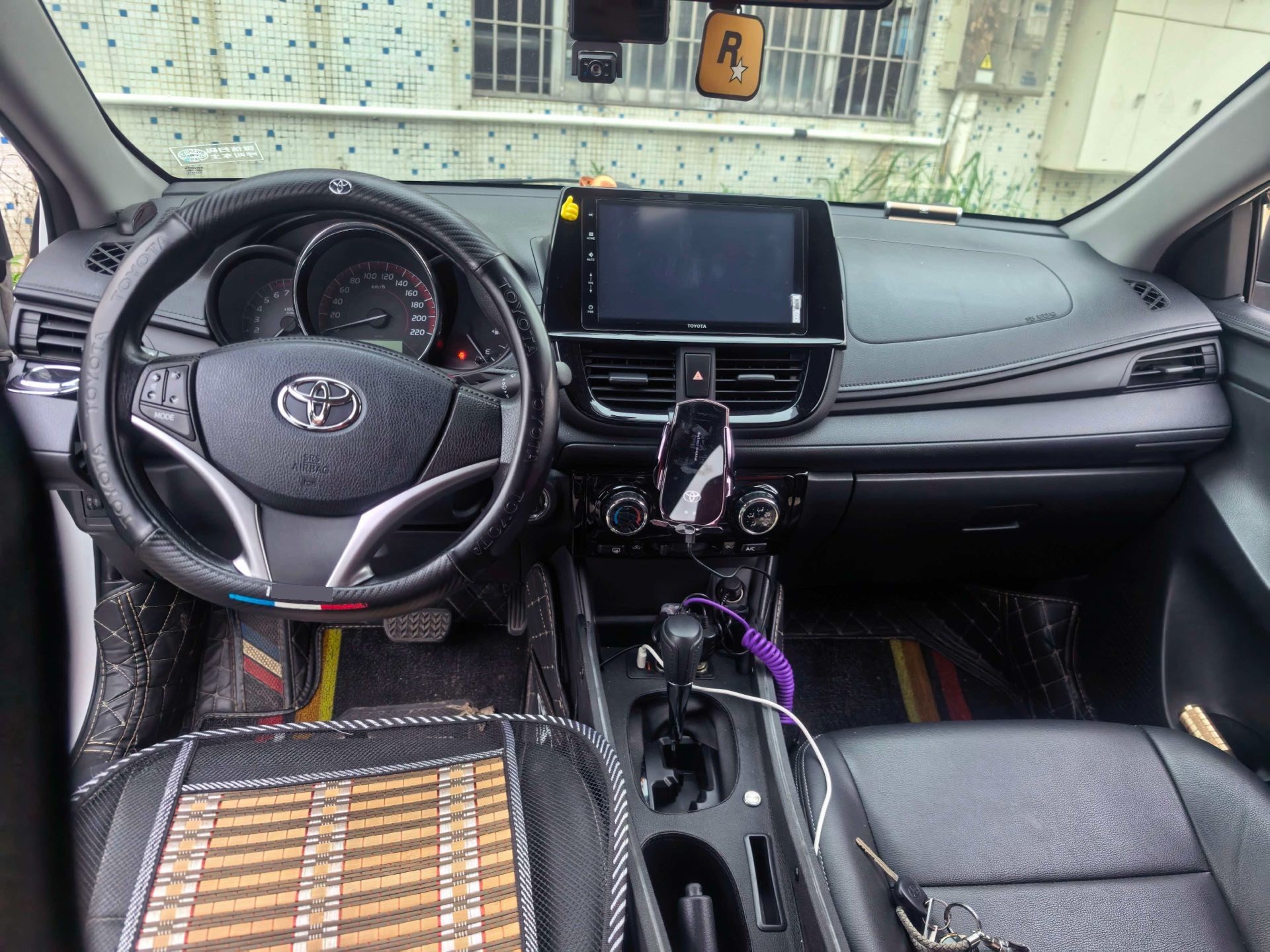 Toyota Vios FS 2023 #4 Toyota Vios FS 2023 image de voiture #4