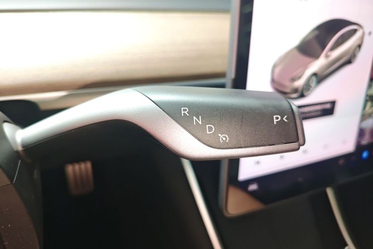 Tesla Model 3 2020 #14 Tesla Model 3 2020 car image #14