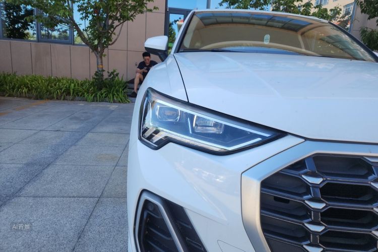 Audi Q3 2020 #8 Audi Q3 2020 car image #8