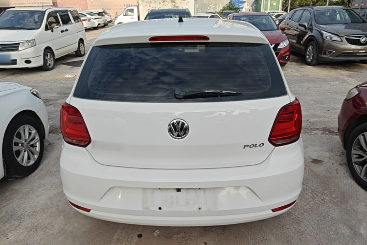 Volkswagen Polo 2018 car image #6