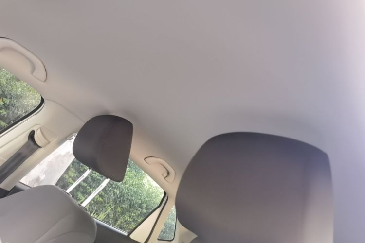 Volkswagen Polo 2018 car image #18