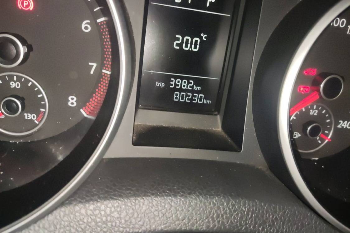 Volkswagen Golf 2014 car image #25