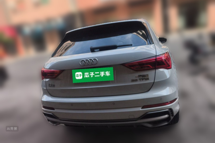 Audi Q3 2019 car image #6