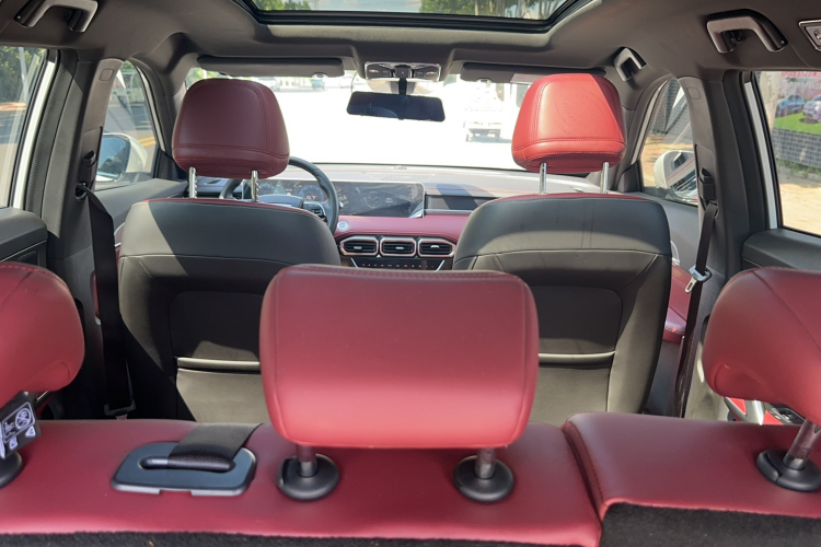 Jetour X70 PLUS 2024 immagine di auto #13