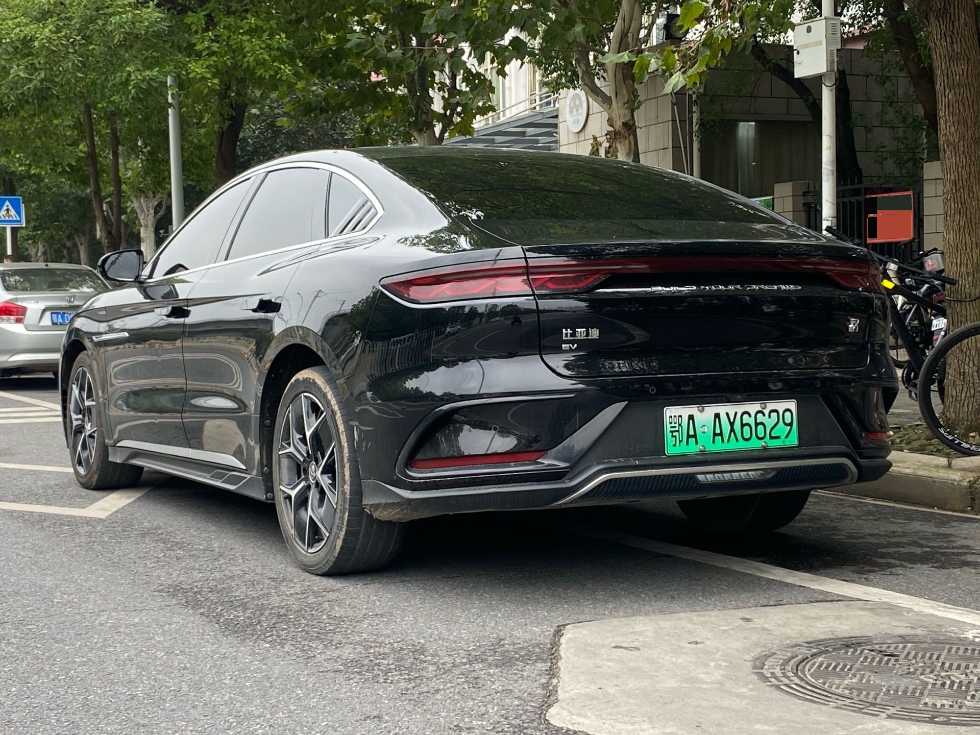 BYD Han 2024 #9 BYD Han 2024 изображение автомобиля #9