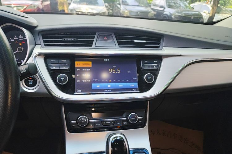 GEELY Emgrand GL 2017 #13 GEELY Emgrand GL 2017 car image #13