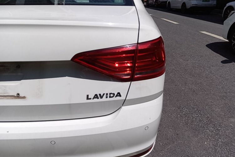 Volkswagen Lavida 2019 #8 Volkswagen Lavida 2019 car image #8