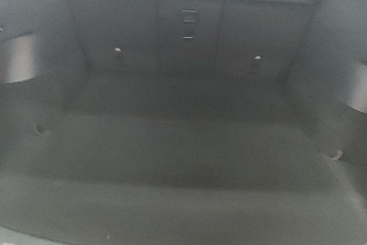 Tesla Model Y 2022 car image #19