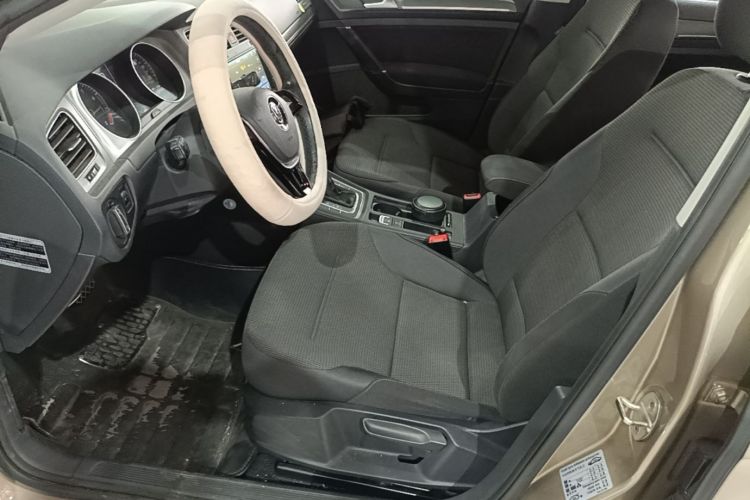 Volkswagen Golf 2016 car image #15