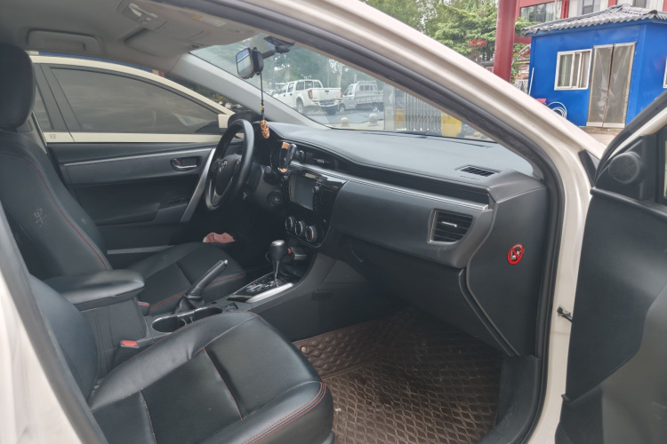 Toyota Corolla 2017 car image #10