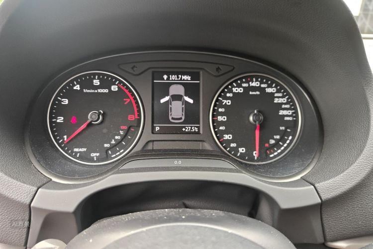 Audi A3 2018 صورة سيارة #13