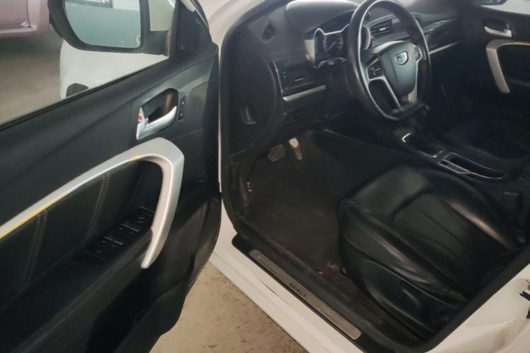 GEELY Emgrand 2016 #16 GEELY Emgrand 2016 car image #16