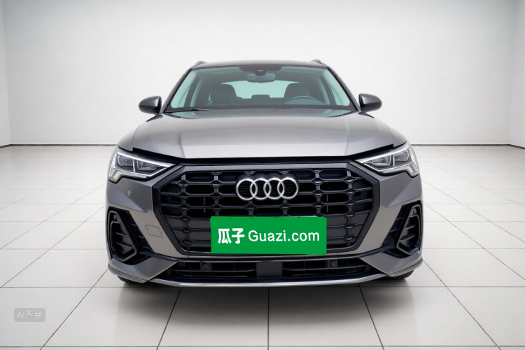 Audi Q3 2020 car image #3