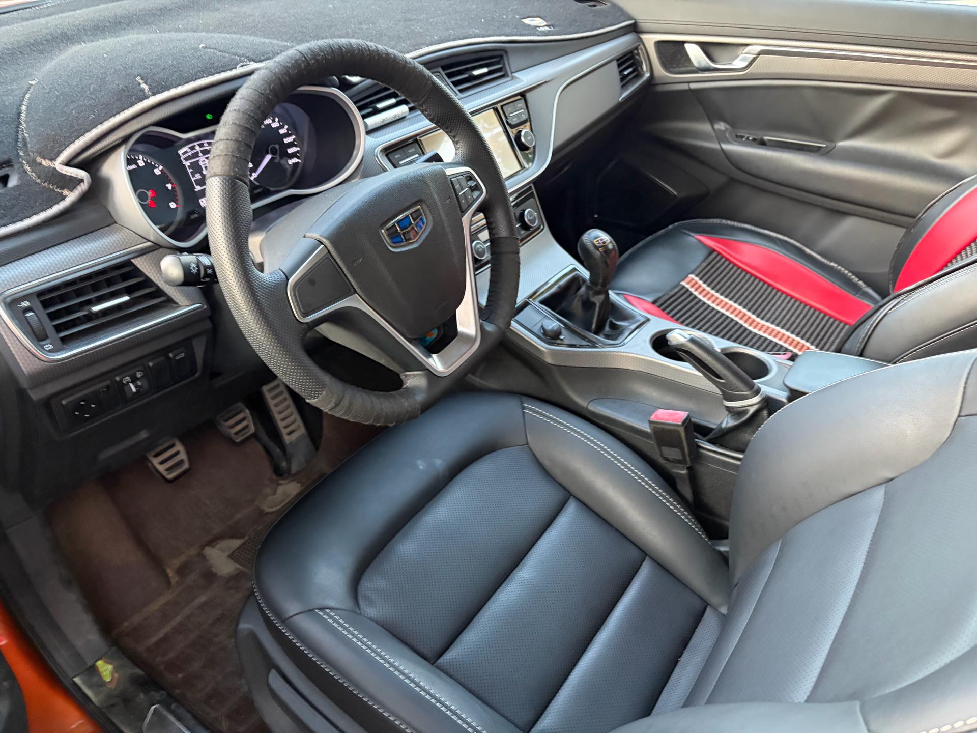 GEELY Emgrand GS 2016 car image #5