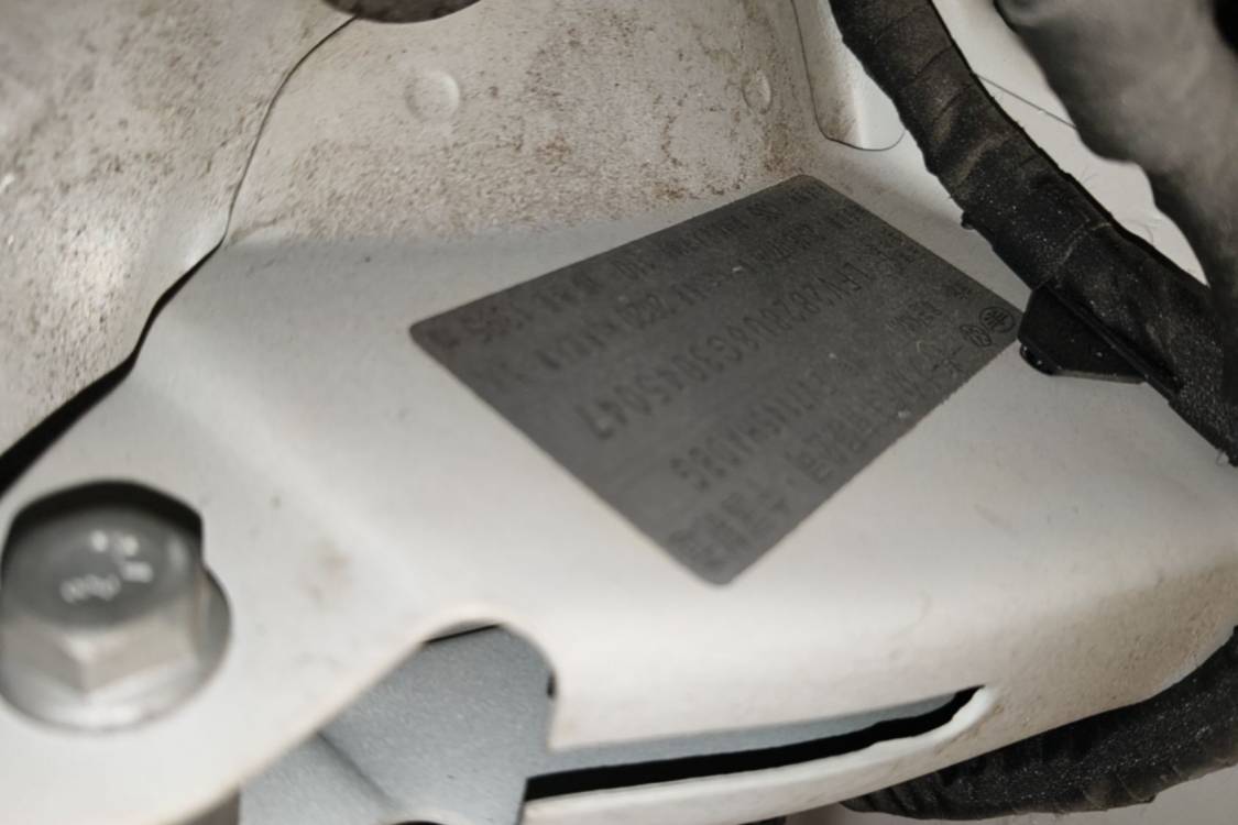 Audi Q3 2016 car image #17