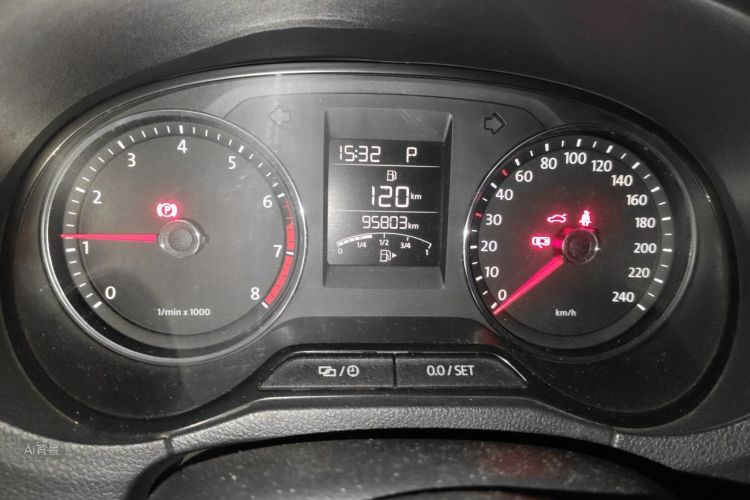 Volkswagen Polo 2014 car image #14