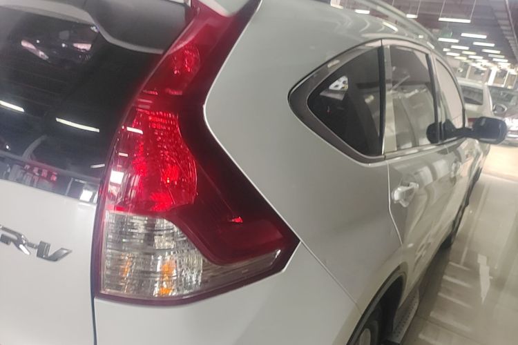 Honda CR-V 2015 car image #3