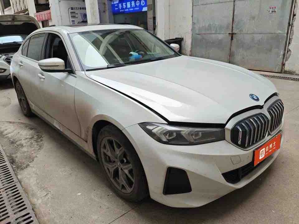 BMW i3 2023 car image #2