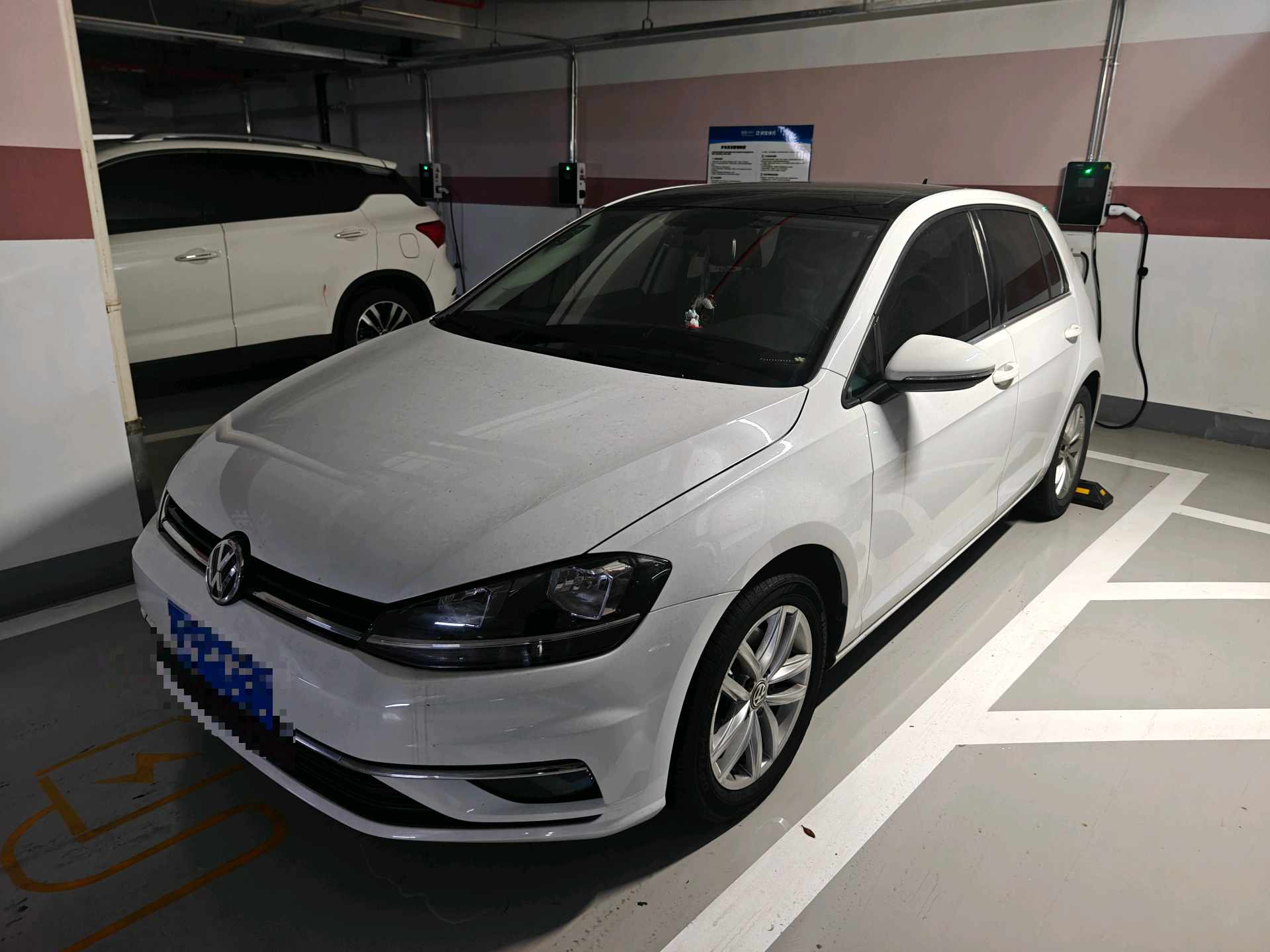 2019 2019 car image