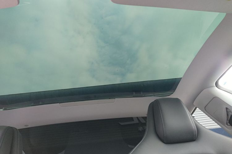 Tesla Model 3 2024 #18 Tesla Model 3 2024 car image #18