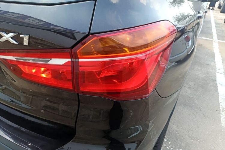 BMW X1 2017 #8 BMW X1 2017 car image #8