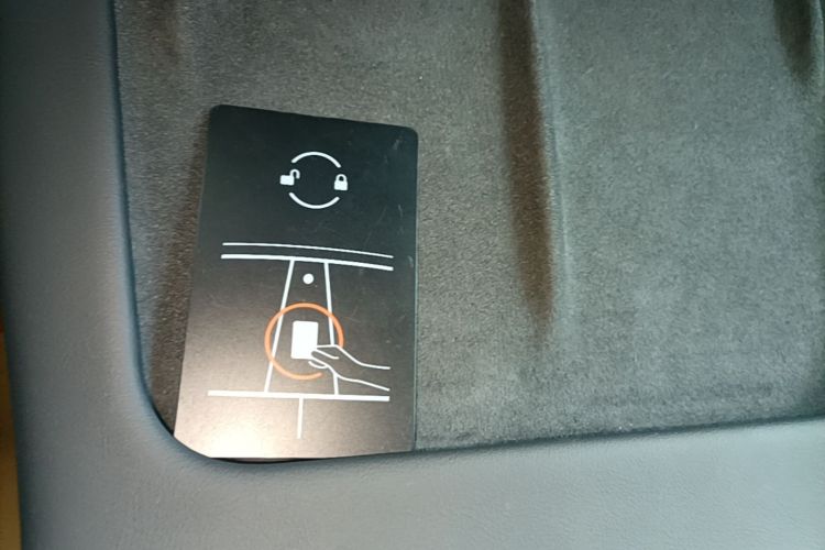 Tesla Model 3 2023 #9 Tesla Model 3 2023 car image #9