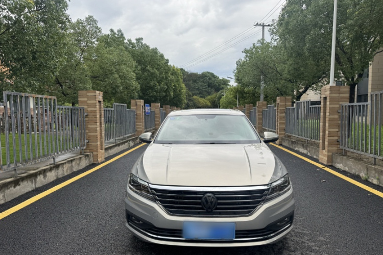 Volkswagen Lavida 2019 #3 Volkswagen Lavida 2019 car image #3