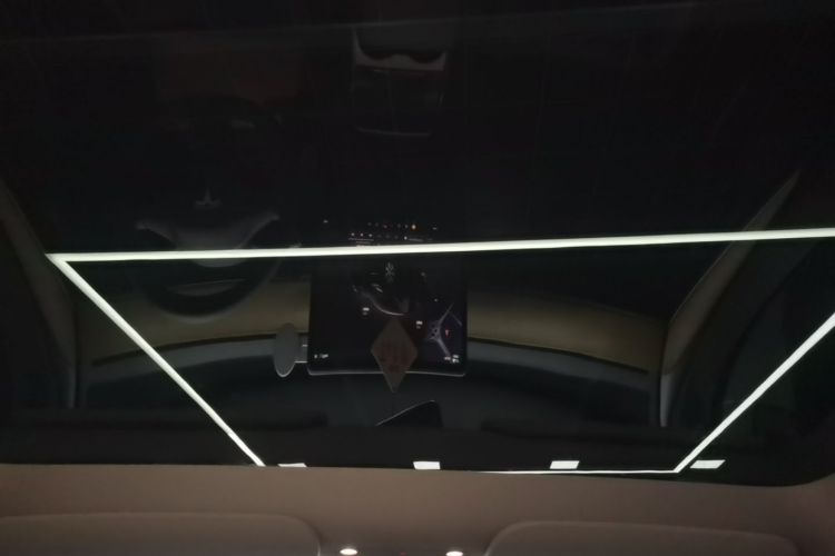 Tesla Model Y 2023 #18 Tesla Model Y 2023 car image #18