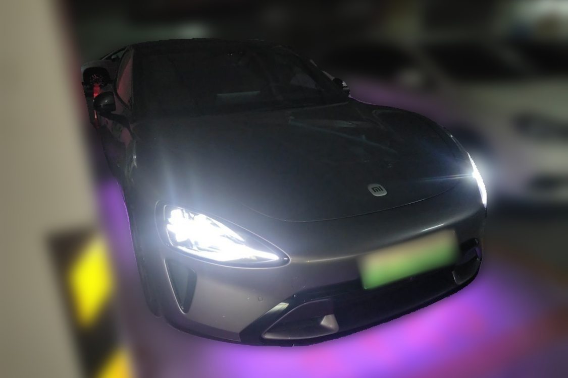 MI SU7 2025 imagem de carro #2